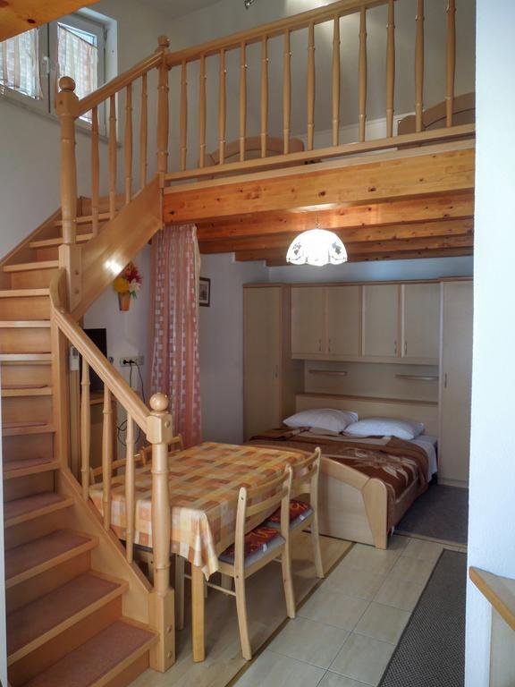 Apartments Dobranic Crikvenica Bagian luar foto