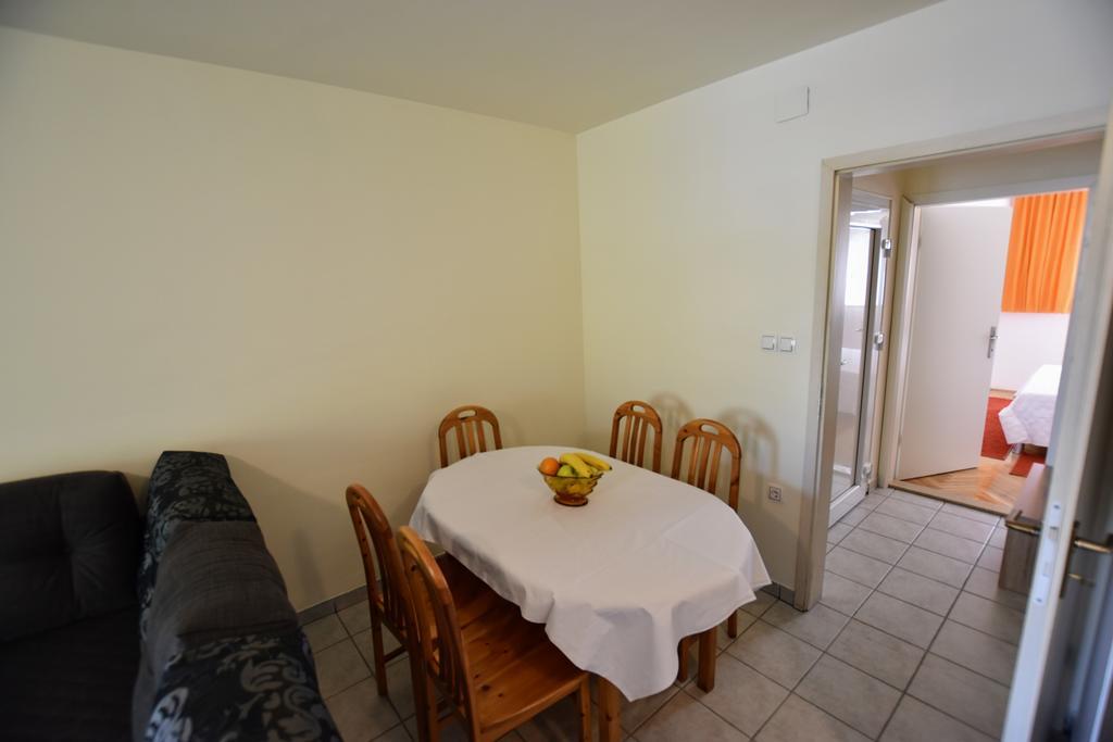 Apartments Dobranic Crikvenica Bagian luar foto